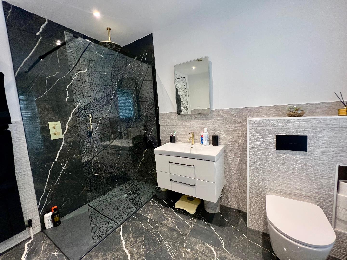 Brynmawr Place, Maesteg, Briodgend County Borough